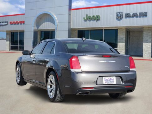 Used 2018 Chrysler 300 C w/ Sun, Sound & Nav Package image 4