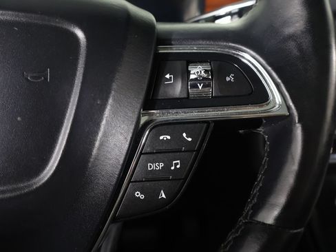 Used 2023 Lincoln Nautilus Reserve AWD/4WD image 45