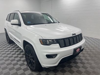 Used 2020 Jeep Grand Cherokee Altitude