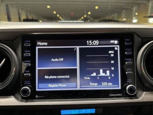 Used 2022 Toyota Tacoma SR5 image 19