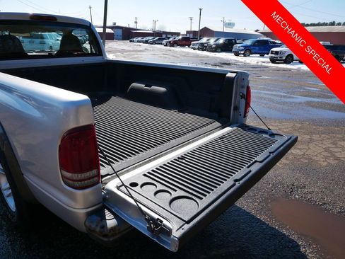 Used 2002 Dodge Dakota Base image 10