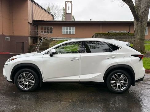 Used 2016 Lexus NX 300h AWD w/ Luxury Package image 7