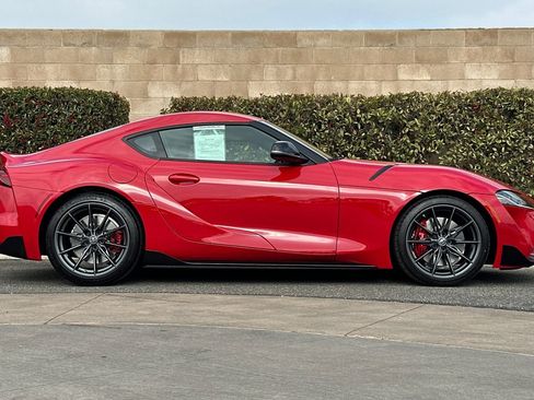 Used 2026 Toyota Supra Premium image 3