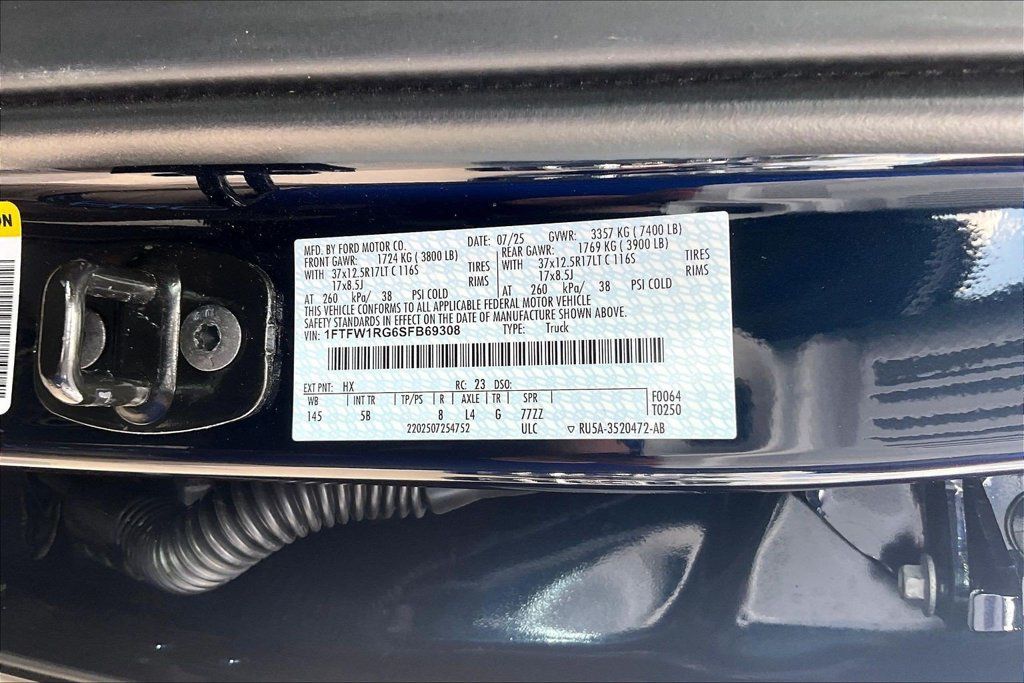 Used 2025 Ford F150 Raptor AWD/4WD image 10