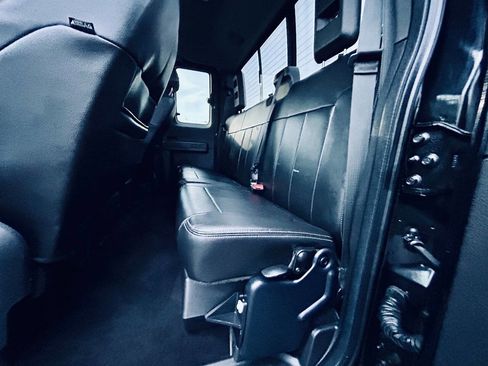 Used 2014 Ford F250 Lariat w/ Chrome Package image 12