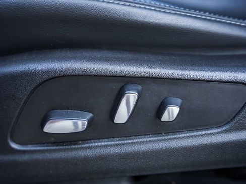 Used 2021 Cadillac XT6 Premium Luxury image 33