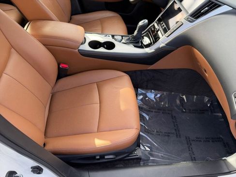 Used 2024 INFINITI Q50 Luxe w/ Cargo Package image 27