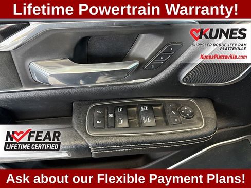 Used 2019 RAM 1500 Laramie image 17