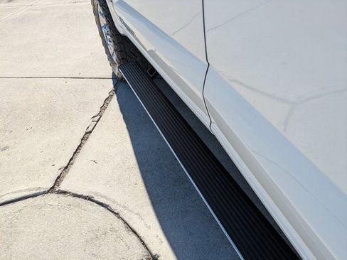 Used 2025 Ford F250 Lariat w/ Lariat Ultimate Package image 14