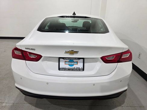 Used 2022 Chevrolet Malibu LS w/ Driver Confidence Package II image 25