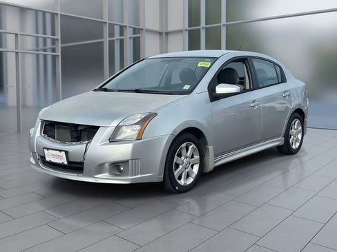 Used 2012 Nissan Sentra 2.0 SR FWD image 8