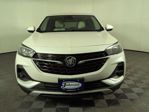 Certified 2022 Buick Encore GX Preferred w/ LPO, Appearance Package AWD/4WD image 2