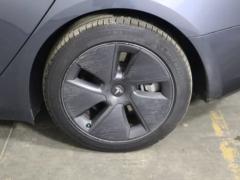 Used 2023 Tesla Model 3 Standard Range RWD image 47