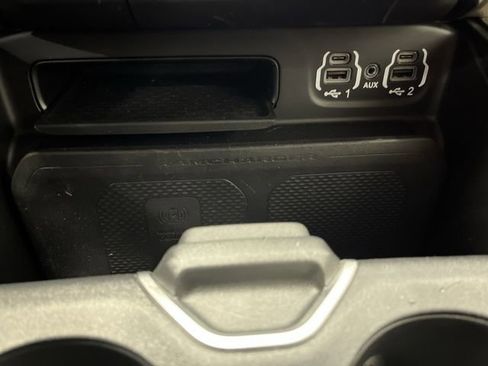 Used 2022 RAM 3500 Laramie image 24