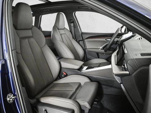 New 2025 Audi Q5 Premium Plus image 22