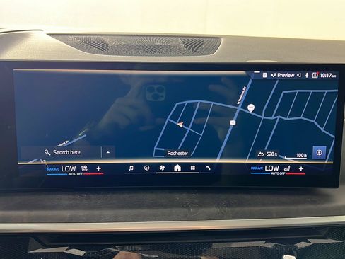 Certified 2024 BMW X5 xDrive40i w/ M Sport Package AWD/4WD image 8