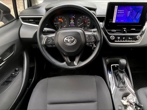 Used 2023 Toyota Corolla LE FWD image 6