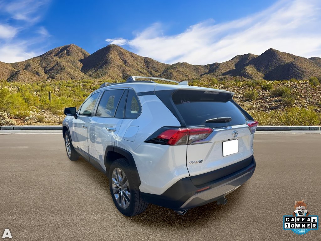 Used 2021 Toyota RAV4 Limited FWD image 3