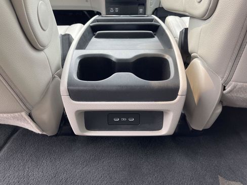 Used 2025 Honda Odyssey EX-L image 17