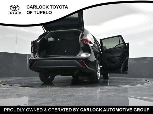 Used 2022 Toyota Highlander L image 46