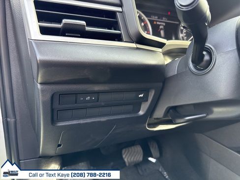 Used 2022 Mitsubishi Outlander SE image 13