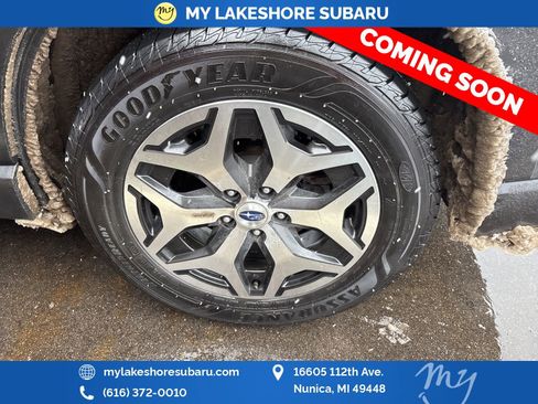Used 2022 Subaru Forester Premium image 10