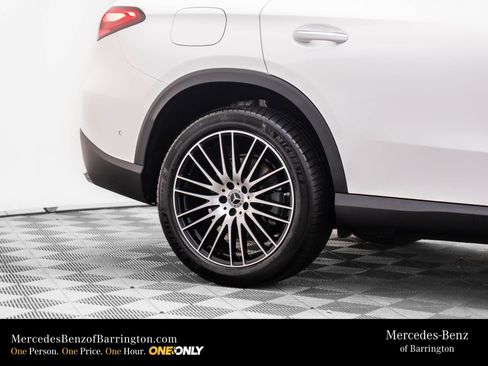 New 2026 Mercedes-Benz GLC 300 4MATIC image 36