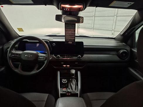 Used 2024 Chevrolet Colorado Trail Boss w/ LPO, Dark Essentials Package image 21