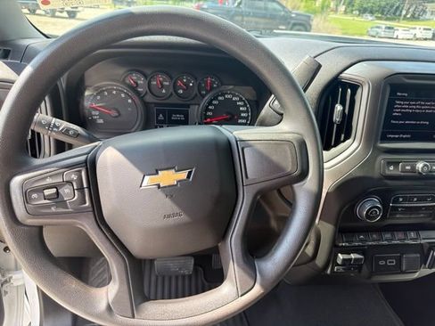 Used 2024 Chevrolet Silverado 1500 Custom AWD/4WD image 39