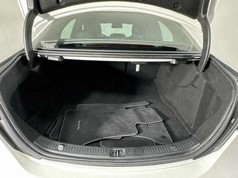 Used 2023 Mercedes-Benz E 350 Sedan image 28