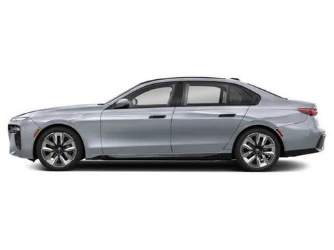 New 2026 BMW 740i xDrive image 3