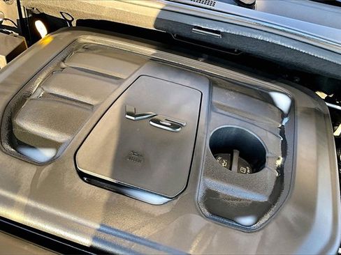 Used 2020 Jeep Grand Cherokee Laredo image 27