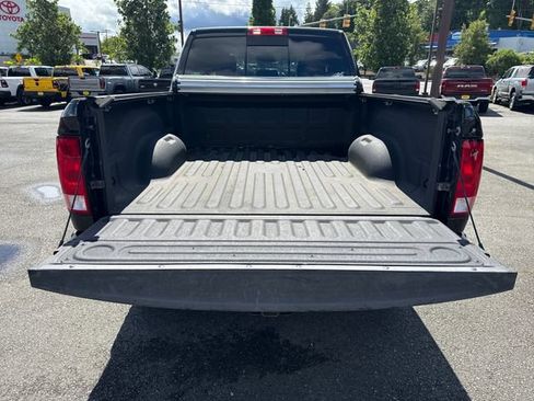 Used 2016 RAM 2500 Big Horn w/ Black Appearance Group AWD/4WD image 12