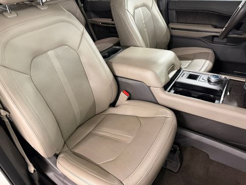 Used 2021 Ford Expedition Limited RWD image 54