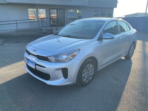 Used 2019 Kia Rio S image 9