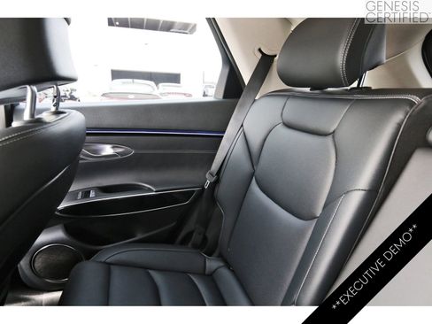 Used 2026 Genesis GV70 2.5T AWD/4WD image 14