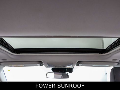 Used 2023 Toyota RAV4 XLE image 22