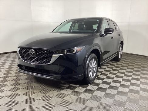 Used 2025 MAZDA CX-5 AWD 2.5 S w/ Preferred Package image 5