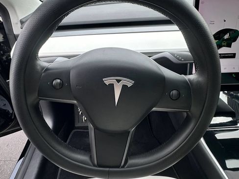 Used 2019 Tesla Model 3 Long Range RWD image 8