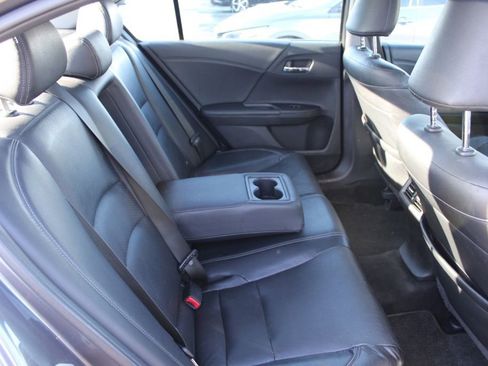 Used 2015 Honda Accord EX-L image 22