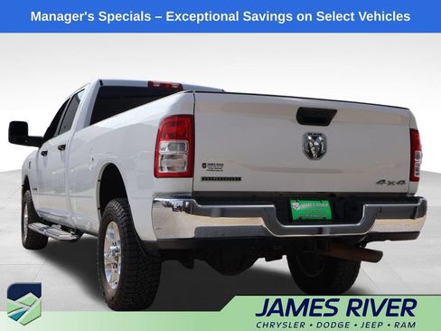 Used 2024 RAM 3500 Big Horn AWD/4WD image 3