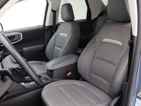 Used 2025 Ford Bronco Sport Badlands image 16