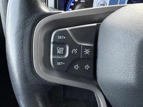 Used 2022 Ford Bronco Big Bend image 11