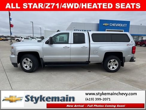 Used 2017 Chevrolet Silverado 1500 LT w/ All Star Edition image 2