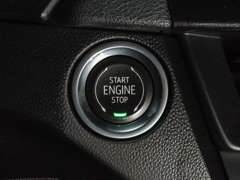 Used 2020 Cadillac CT4 V w/ Climate Package image 32