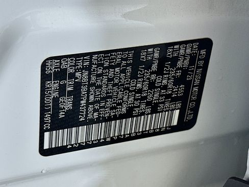 Used 2023 Nissan Rogue SV FWD image 12