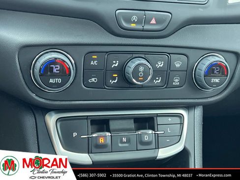 Certified 2024 GMC Terrain SLE w/ Driver Convenience Package FWD image 23