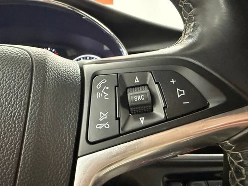Used 2022 Buick Encore Preferred w/ Safety Package AWD/4WD image 25