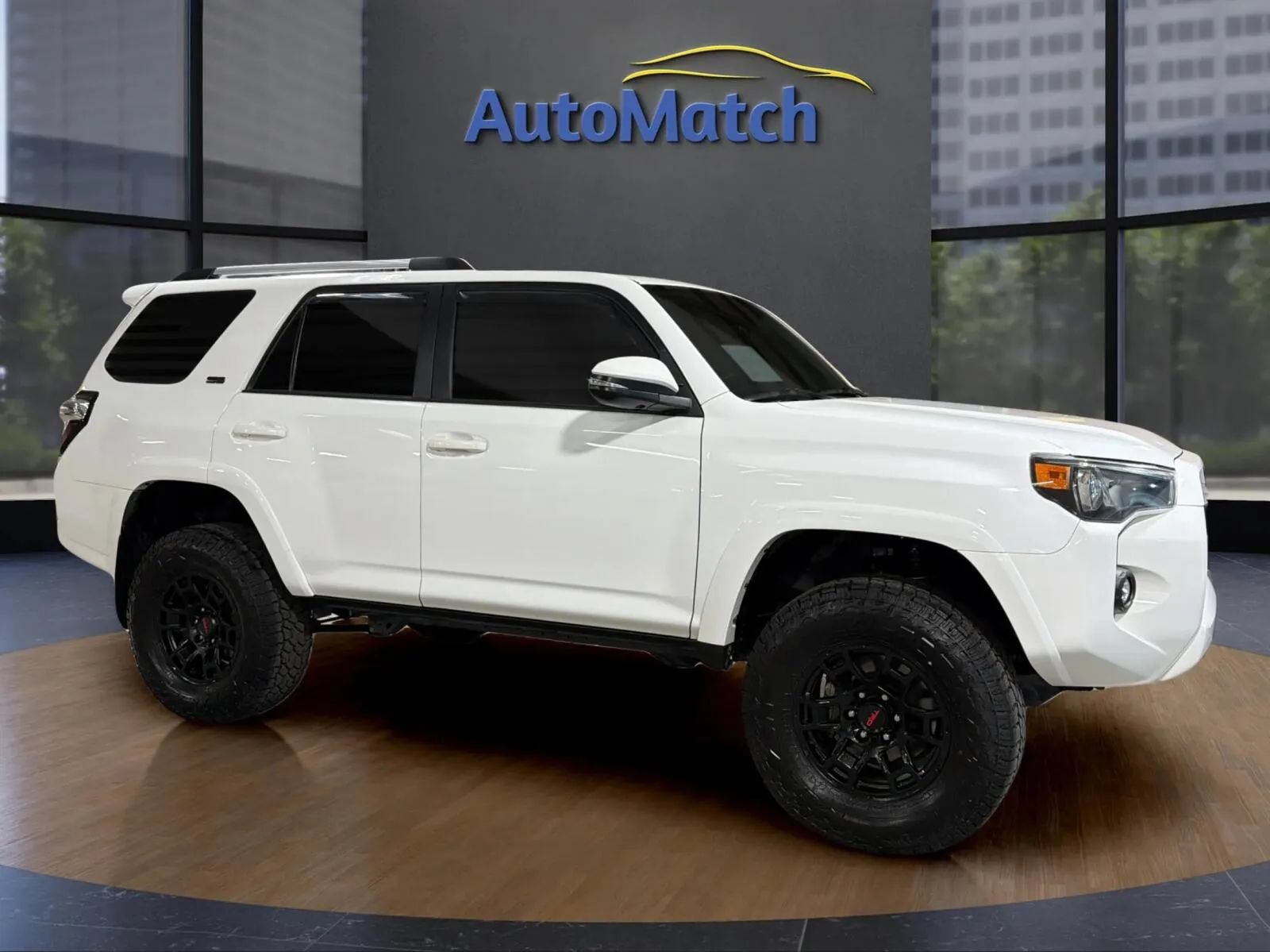 Used 2023 Toyota 4Runner SR5 Premium w/ Moonroof Package AWD/4WD image 13