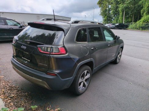 Used 2020 Jeep Cherokee Limited FWD image 5